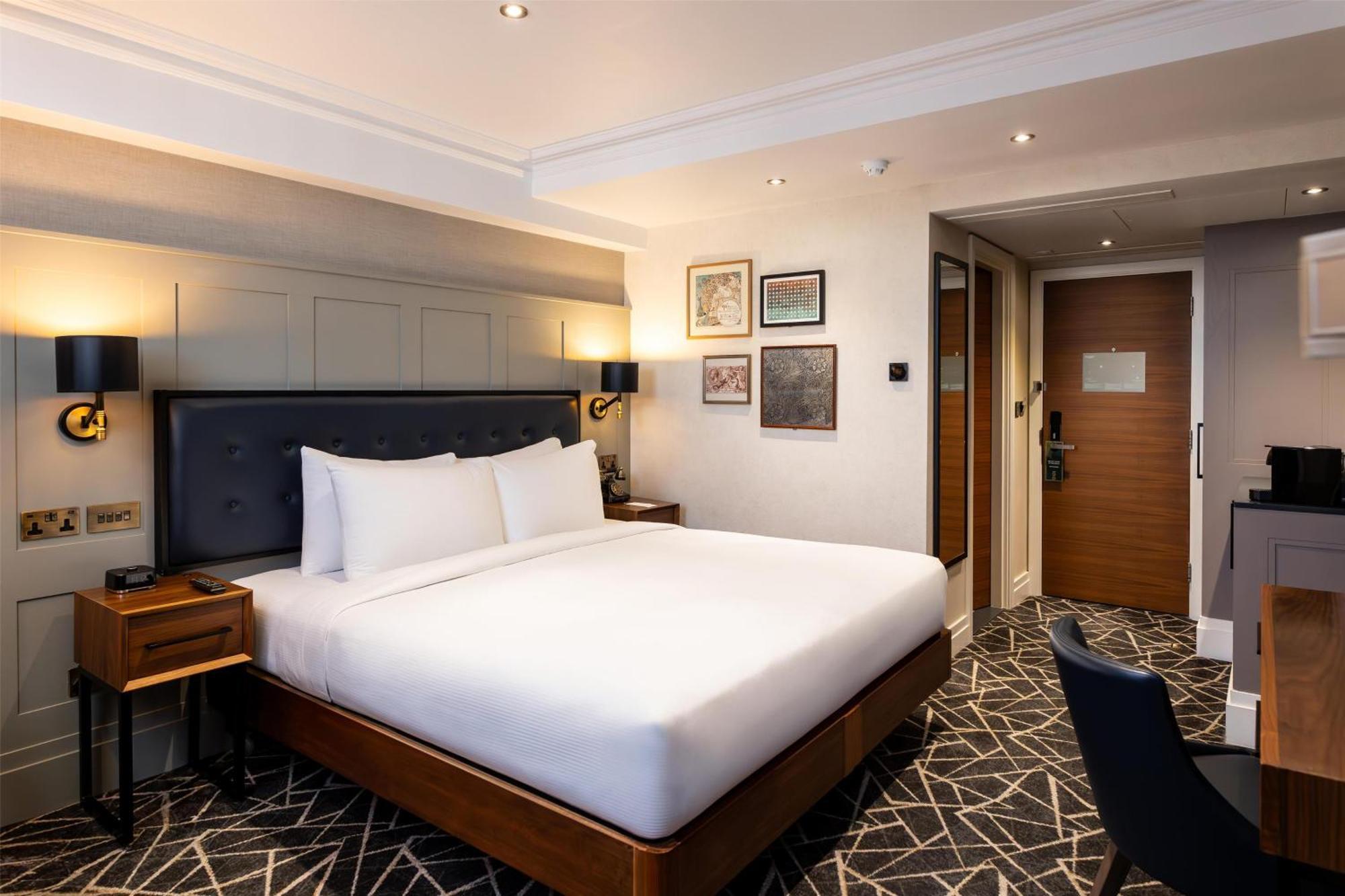 100 Queen's Gate London, Curio Collection By Hilton 5*